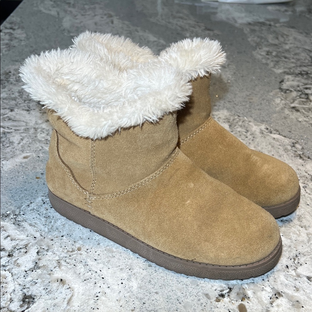 Tan Suede Ankle Boots Size 6 EUC